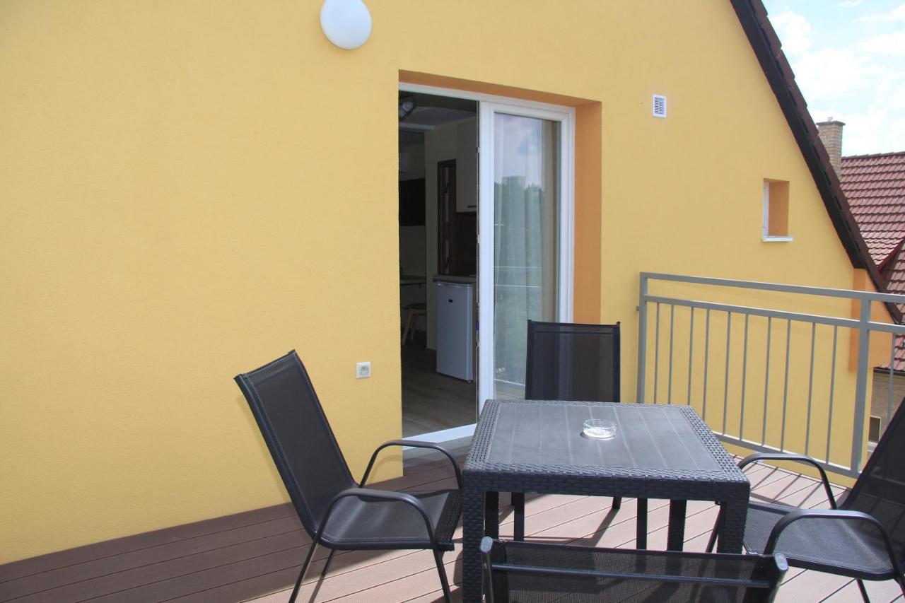 Apartmany Hujer 2 Бойнице Екстериор снимка